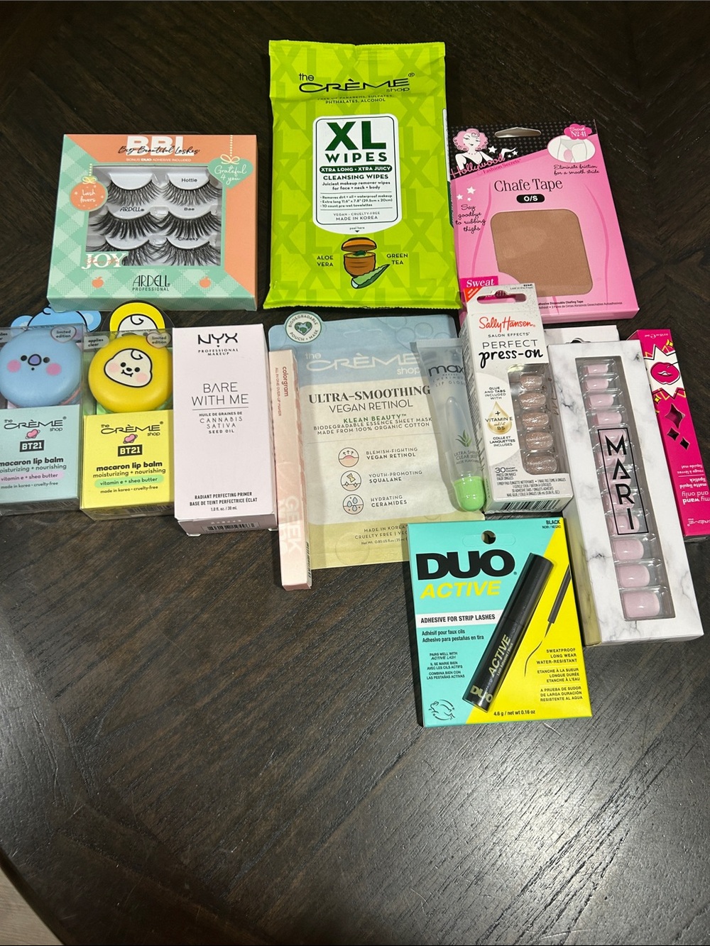 Assorted Beauty & Makeup Essentials -lot of 13